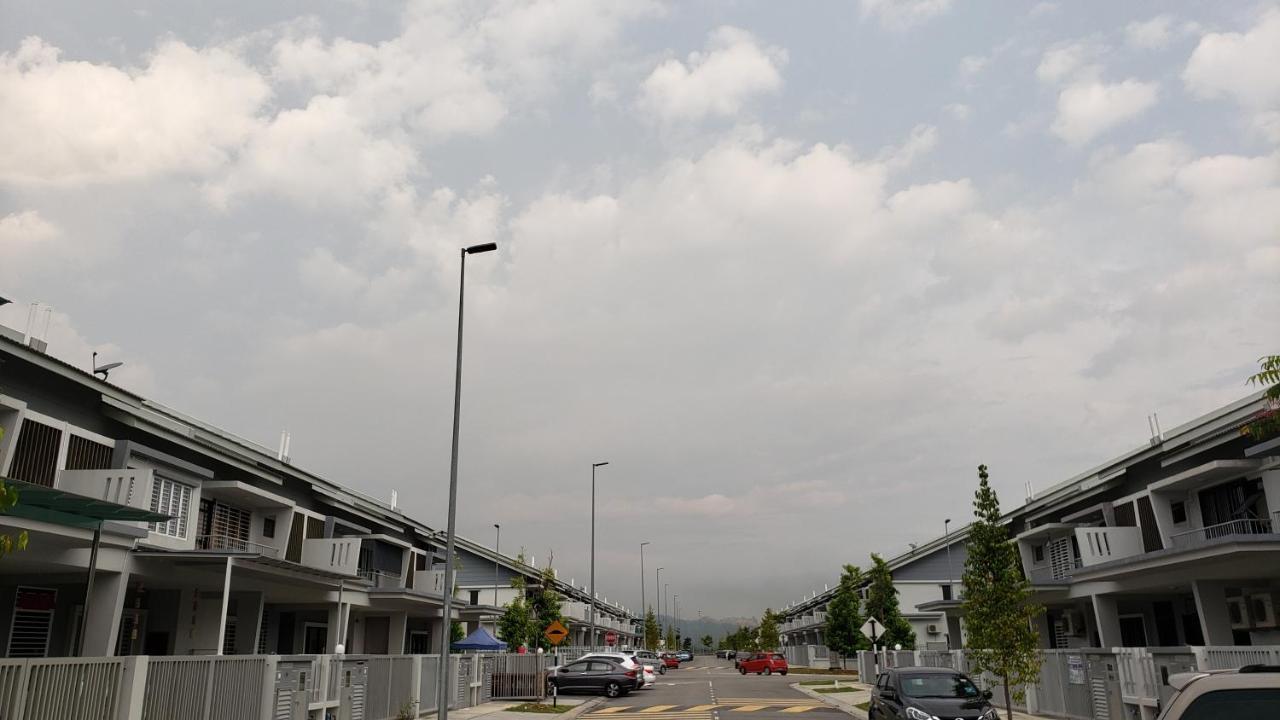 Sr Home-Stay @ Klia Kuala Lumpur Dış mekan fotoğraf