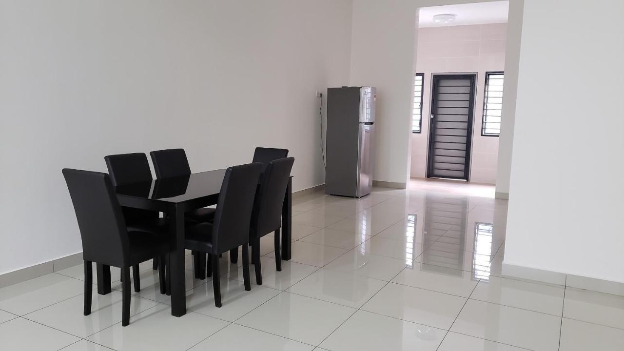 Sr Home-Stay @ Klia Kuala Lumpur Dış mekan fotoğraf